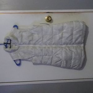 Camaflouge white vest
